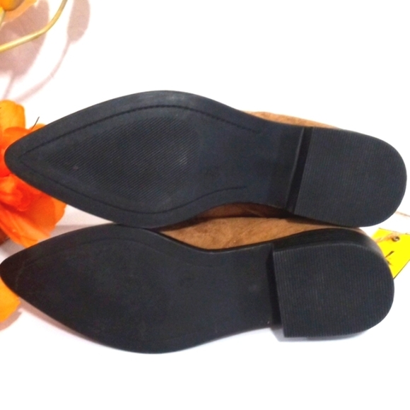 SEVEN 7 FAUX SUEDE LITE BROWN BLACK POINTED TOE PULL-ON ANKLE BOOTS SIZE 7 NWT - Picture 7 of 10